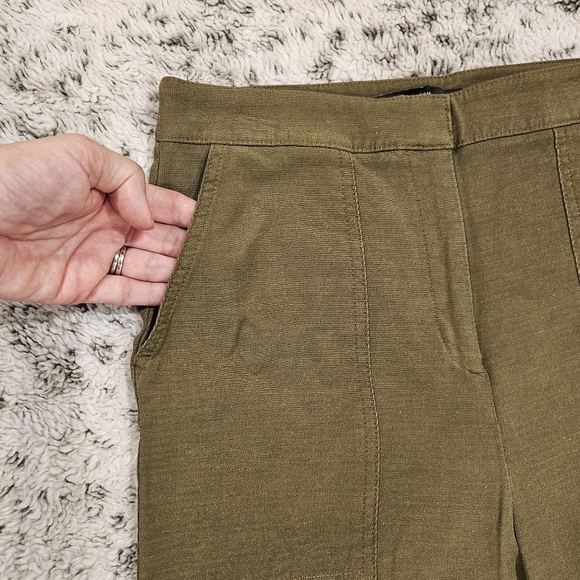 Zara SZ M Olive Green Straight Leg Flat Front Stretch Preppy Ankle Pants - Picture 3 of 12